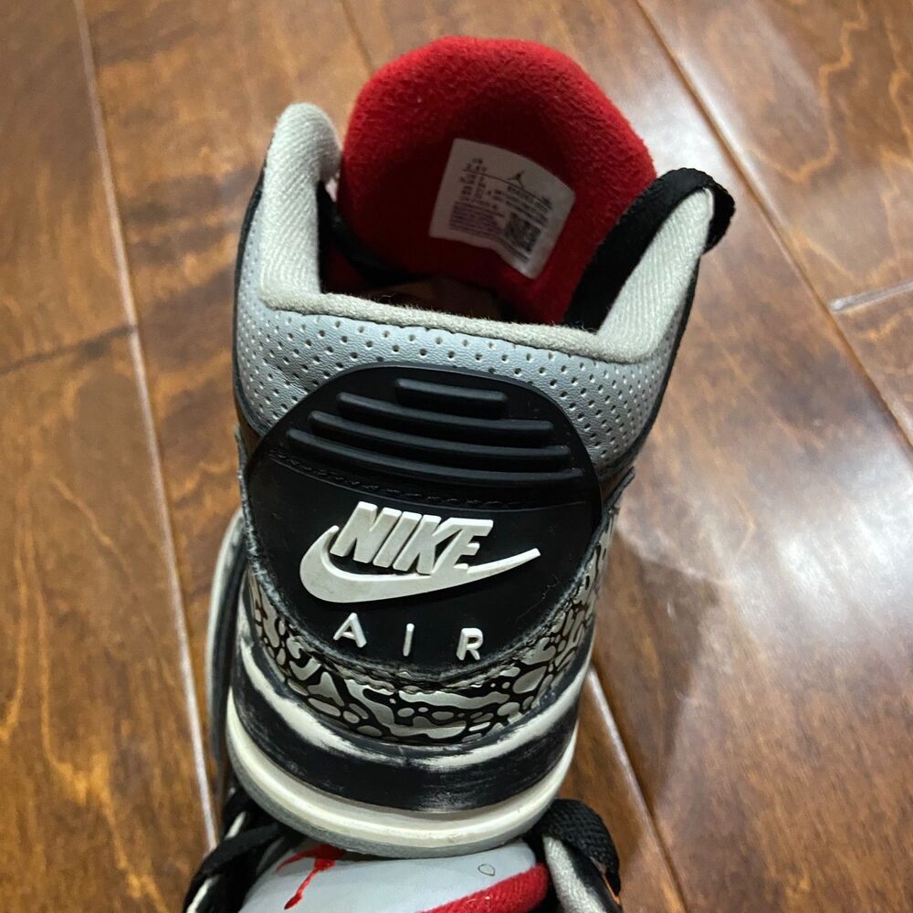 Nike Air Jordan 3 Retro OG Black Cement 2023 Kids Shoes Sneakers Size 2.5Y - Picture 6 of 9